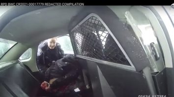 Fetiţa de 9 ani, stropită cu spray lacrimogen de polițiști, a plâns după ajutor