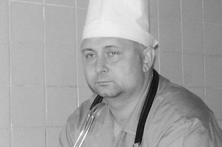 Doctorul rus care l-a tratat pe Navalnîi după ce a fost otrăvit cu Novichok “a murit subit”. Reacția spitalului din Omsk