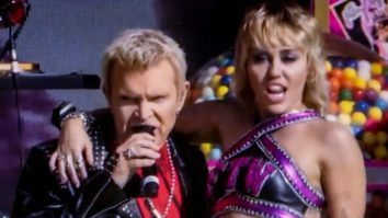 Noaptea vedetelor la Super Bowl. Miley Cyrus, Ciara sau Jennifer Lopez au fost în tribune la meciului anului din fotbalul american