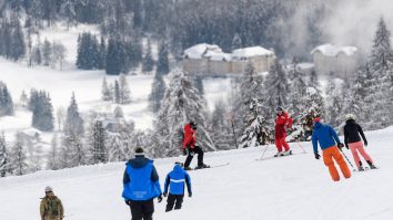 Pârtiile de schi din Italia rămân închise, din cauza cazurilor de Covid