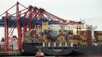 Transport-maritim-de bunuri