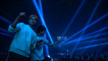 Un bărbat evacuat în urmă cu un an din Wuhan îşi doreşte să nu fi plecat niciodată de acolo