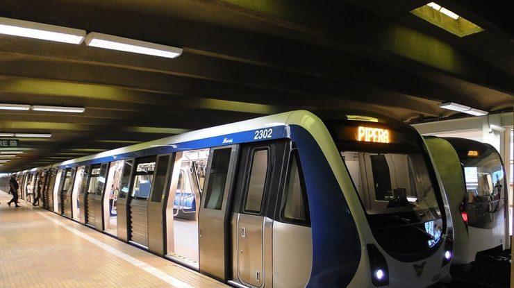 metrou din bucuresti cu destinatia pipera.