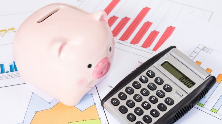 Sute de profesori din România vor face cursuri de educație financiară. În ce perioadă se vor desfășura