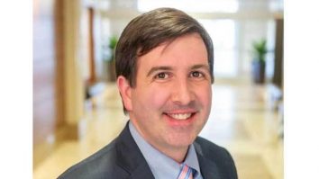 Un medic vaccinat cu ambele doze a murit din cauza Covid-19. Explicațiile specialiștilor