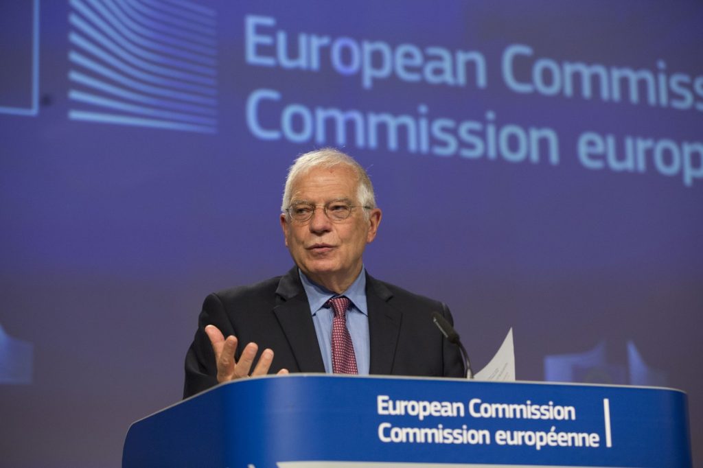 Europarlamentarii îi cer demisia lui Borrell. Reacția lui Dacian Cioloș
