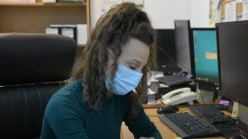 Fosta chelneriță angajată ca inginer la Apele Române și-a dat demisia