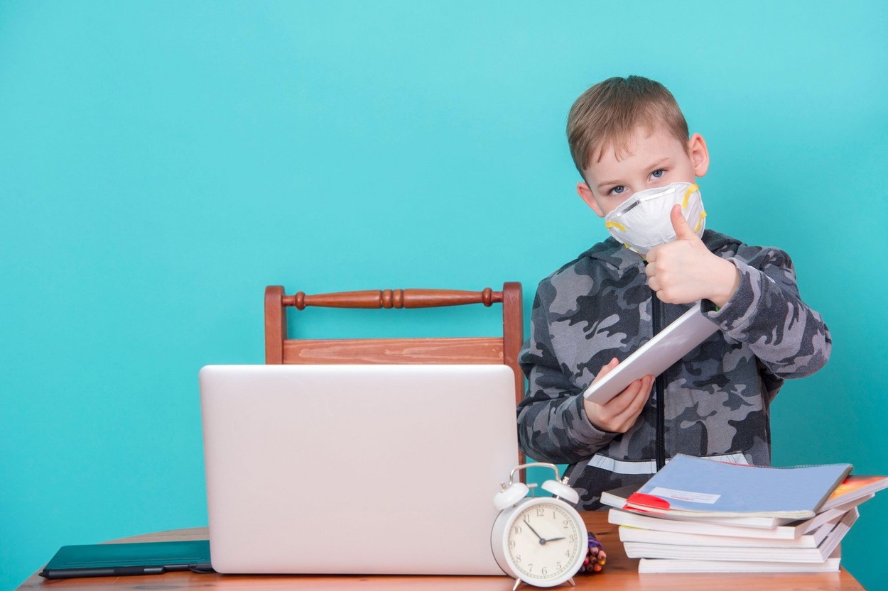 Ghidul de reguli pentru redeschiderea școlilor pe 8 februarie. Ordinul comun semnat de ministerele Educației și Sănătății DOCUMENT