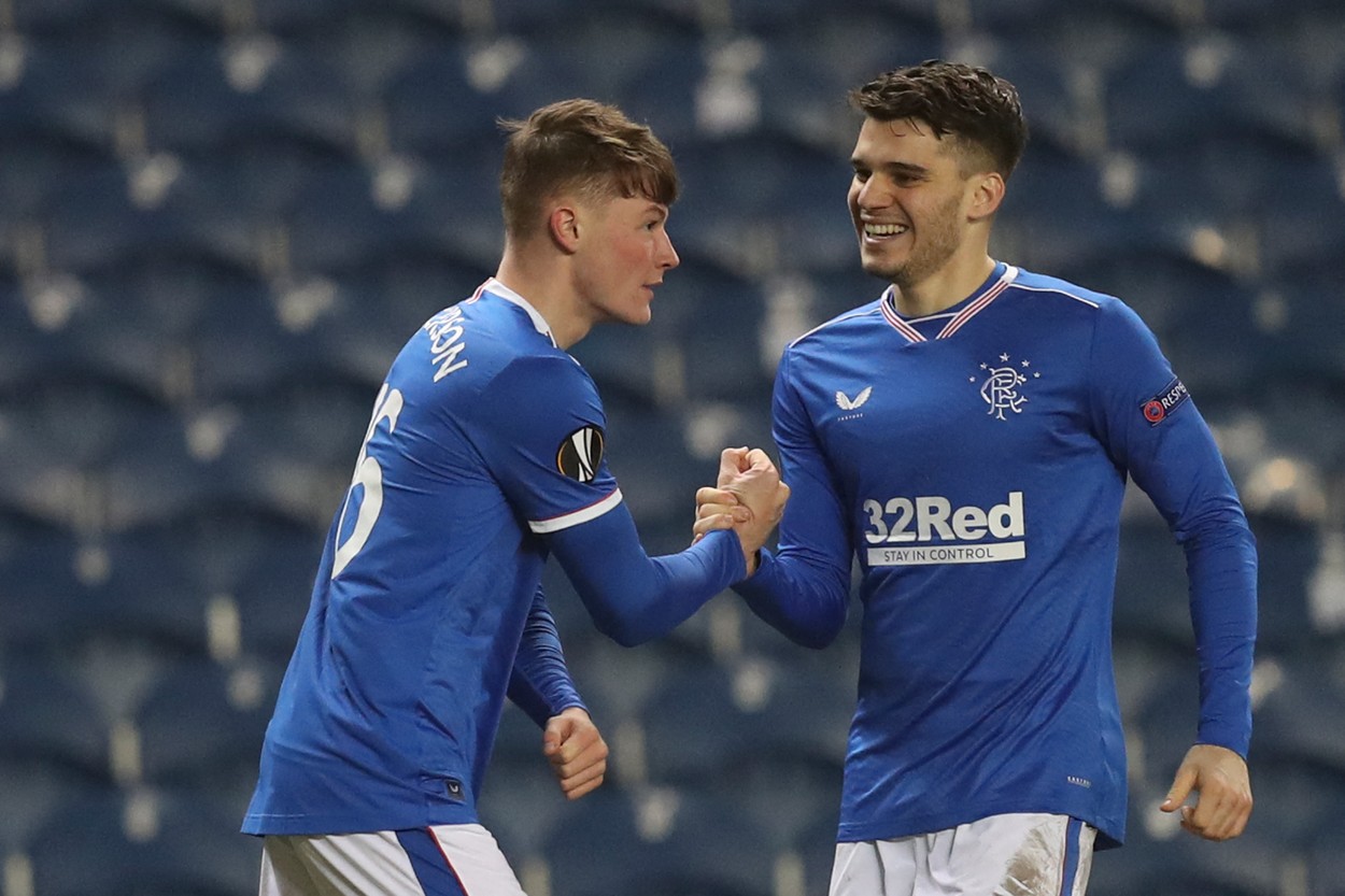 Mircea Lucescu, Ianis Hagi şi Nicolae Stanciu s-au calificat în „optimile” UEFA Europa League