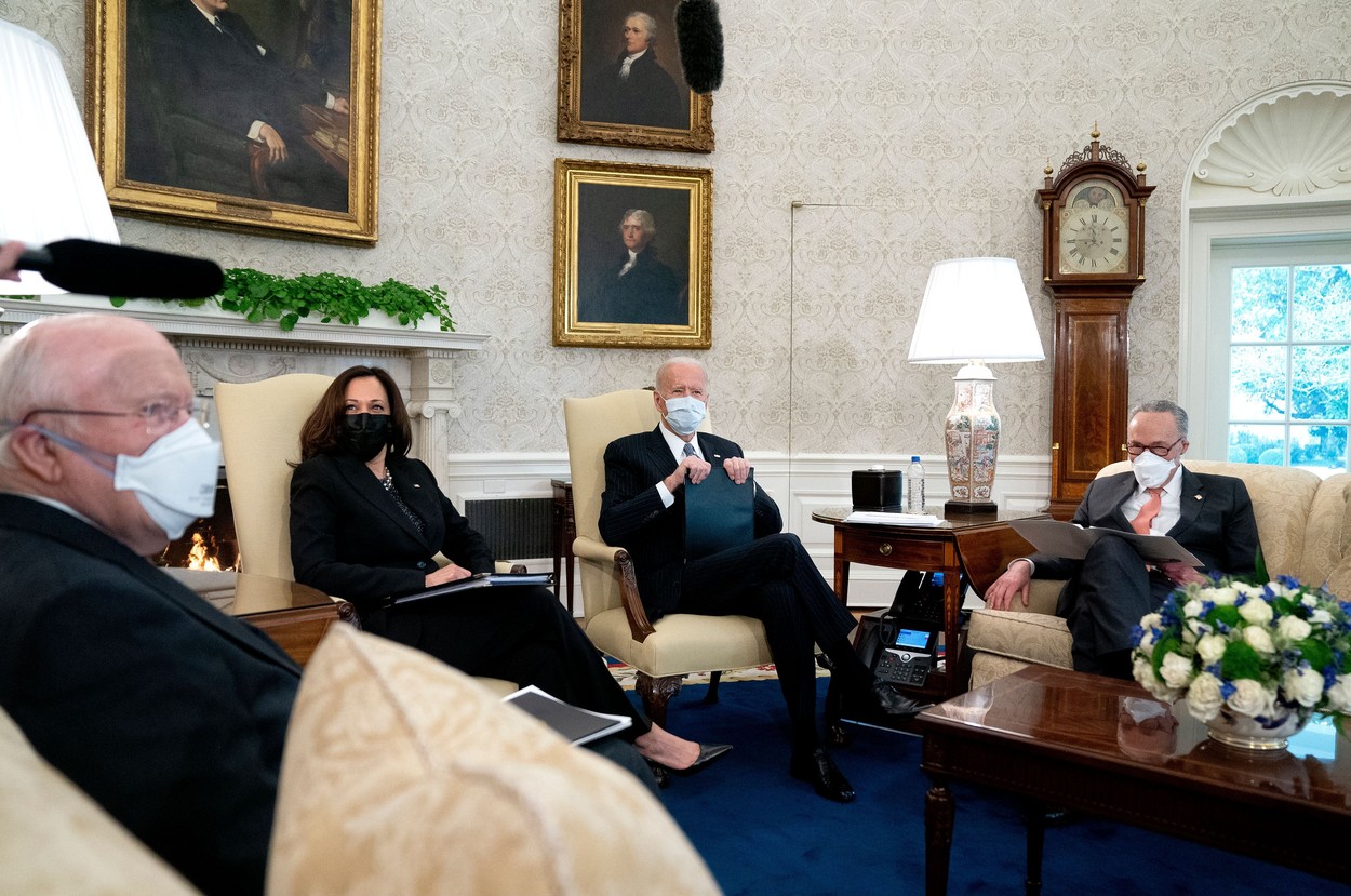 Administraţia Joe Biden suspendă planul reducerii efectivelor militare americane din Germania