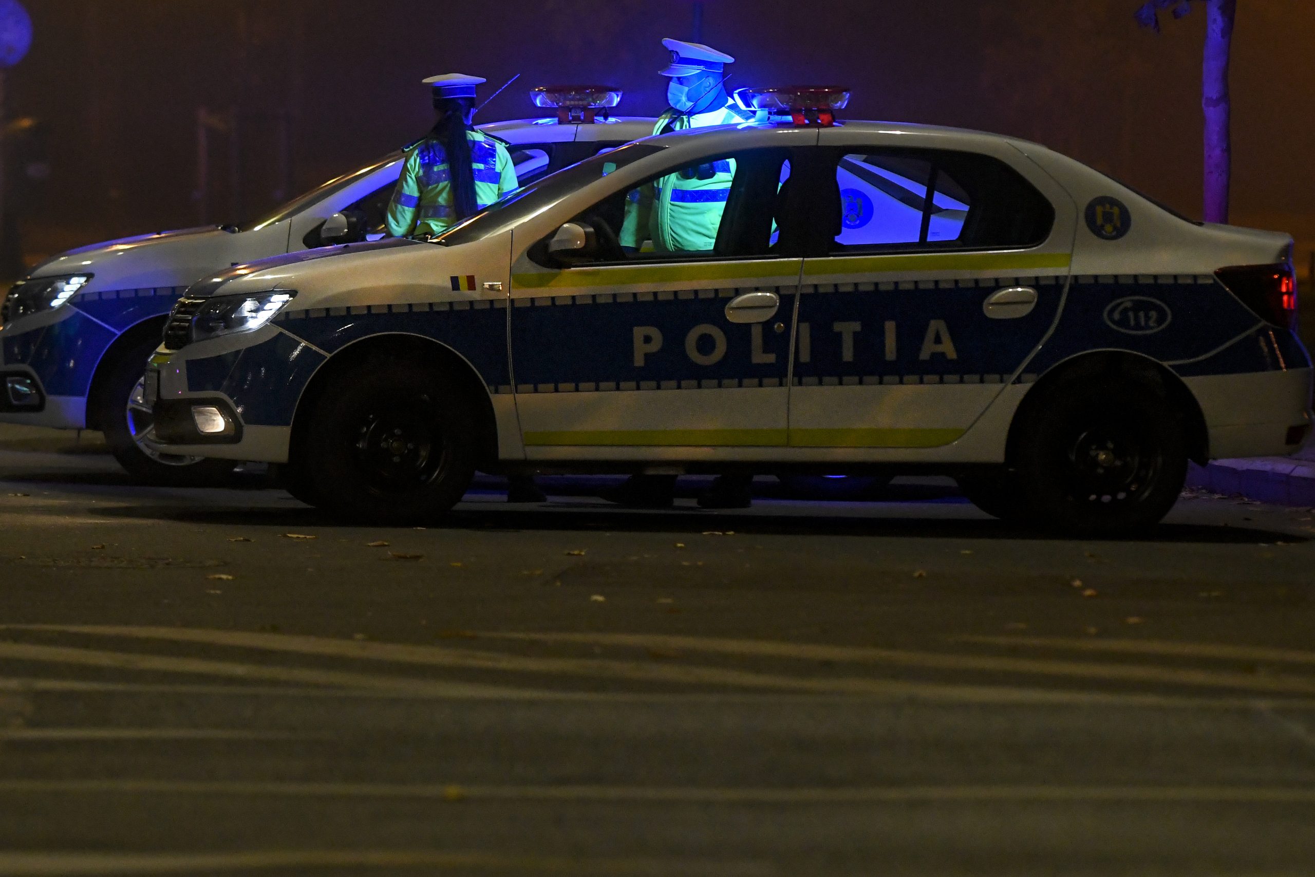 polițiști numai de dating barbati din Cluj- Napoca care cauta femei căsătorite din Craiova