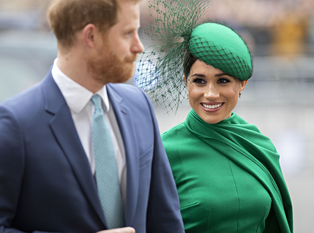 Meghan Markle spune că Palatul Buckingham i-a cerut să-și scoată numele din certificatul de naștere al fiului ei