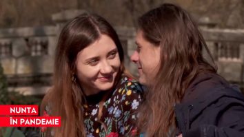 Prima nuntă online din România. Andreea Dragoș: „Pandemia ne-a oferit şansa să fim împreună şi să ne întâlnim”