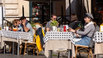 Noile măsuri de relaxare care vor intra în vigoare de la 1 iulie