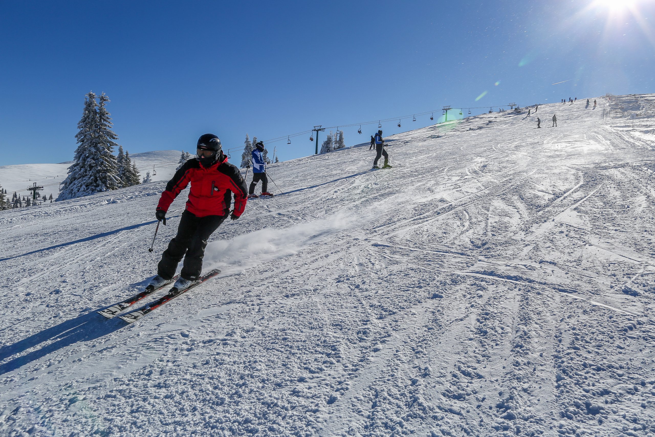 Unde poți schia în Europa. Italia amână reluarea sezonului