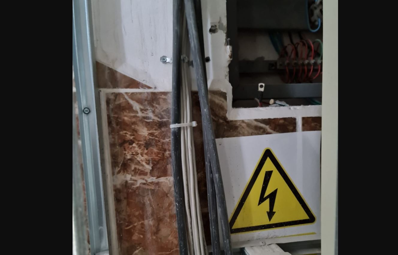 Primarul unui sector din București acuză: „Pericol de incendiu în cinci şcoli din cauza lucrărilor de mântuială”