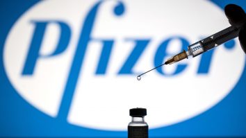 Suma uriaşă pe care o va câştiga Pfizer din vânzările de vaccin anti-Covid. Zeci de miliarde de dolari doar în 2021