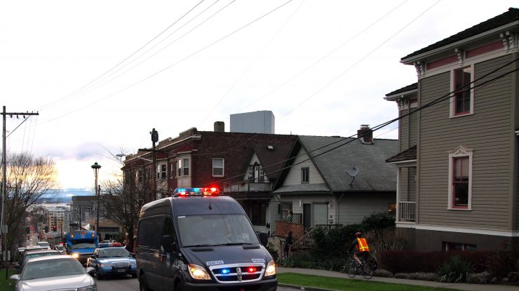 Trei persoane au fost ucise și două au fost rănite într-un magazin de arme din SUA