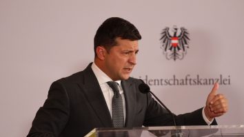 Președintele Ucrainei l-a demis din funcție pe șeful Curții Constituționale