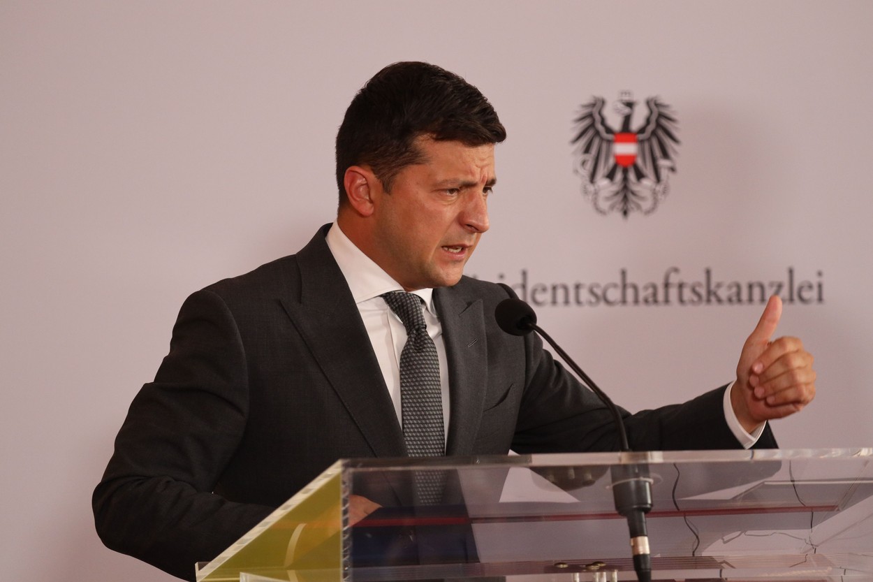 Președintele Ucrainei l-a demis din funcție pe șeful Curții Constituționale