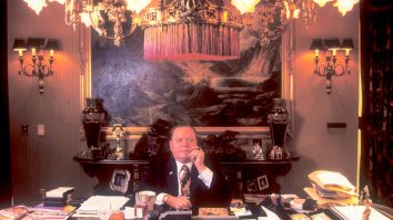 Larry Flynt, controversatul fondator al revistei Hustler, a murit la 78 de ani