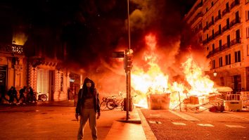 Protestele masive din Spania continuă. Mii de oameni au ieșit în stradă, după arestarea unui rapper care a insultat monarhia