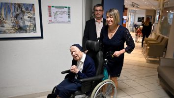 Cea mai în vârstă persoană din Europa a învins coronavirusul. Sora Andre va împlini 117 ani, săptămâna aceasta