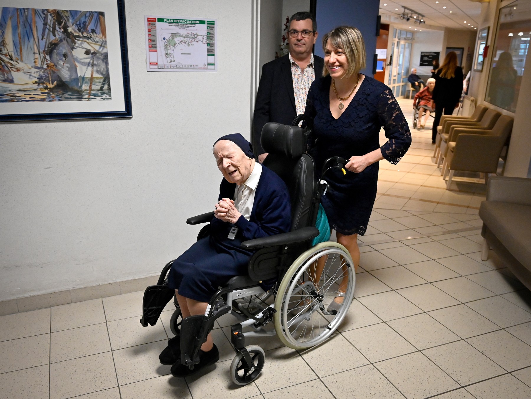 Cea mai în vârstă persoană din Europa a învins coronavirusul. Sora Andre va împlini 117 ani, săptămâna aceasta