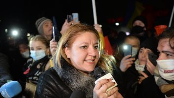 Diana Șoșoacă vrea să pornească un „AUR 2”: „Poate mă vedeți în fruntea țării”