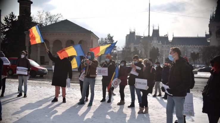 Studenții protestează și fac apel la Iohannis: Cîțu își bate joc de educație, cu cea mai slabă finanțare în 30 de ani