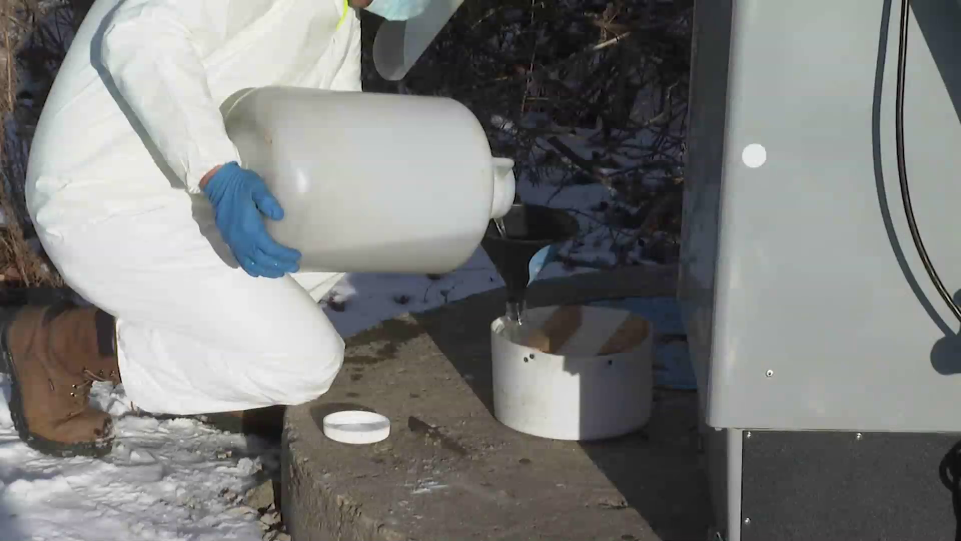 Un deputat USR vrea ca apele din canalizare să fie testate pentru a face o radiografie a răspândirii coronavirusului