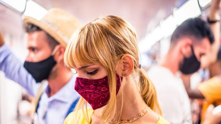 Impactul pandemiei asupra tinerilor. „Au sărit etape importante ale vieţii, cu efecte ca depresia şi lipsa valorizării”