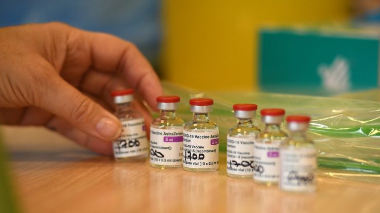 AstraZeneca va livra mai puțin vaccin decât era prevăzut. Anunțul făcut de reprezentanții companiei