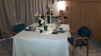 Valentine's Day Hotel