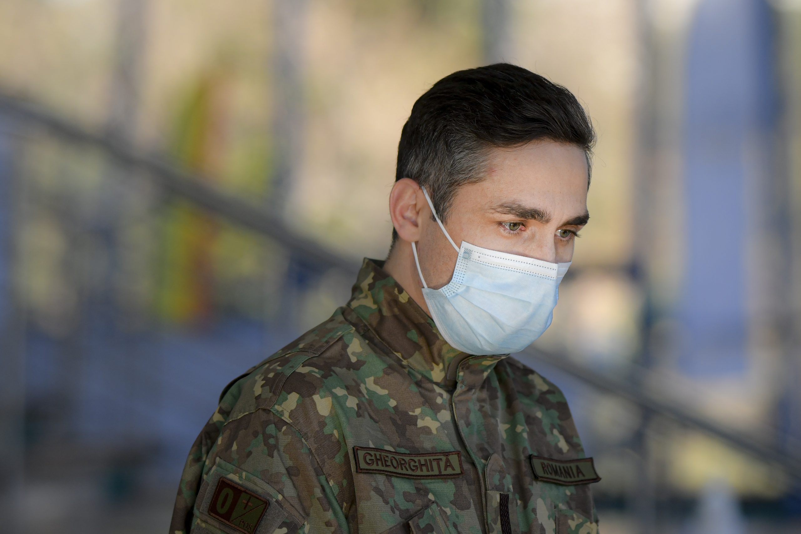 Pragul pentru administrarea vaccinului AstraZeneca ar putea fi ridicat la 65 de ani. Anunțul lui Valeriu Ghoerghiță