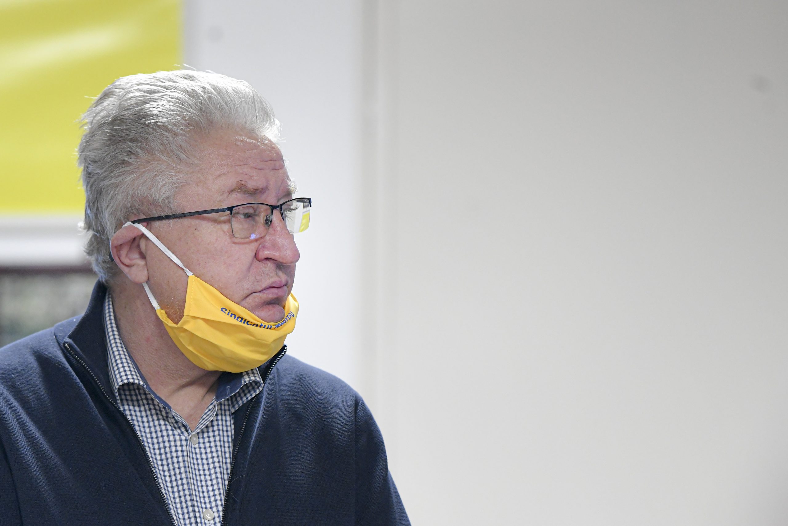 Ion Rădoi, liderul sindicatului de la metrou, a fost plasat sub control judiciar. Acuzațiile oficiale aduse de DNA