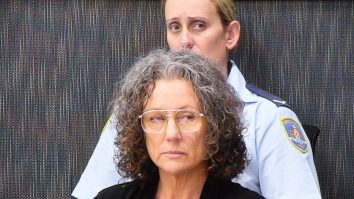 A stat 18 ani în închisoare, după ce a fost găsită vinovată de uciderea celor patru copii ai săi. Noi teste genetice demonstrează că a fost condamnată pe nedrept