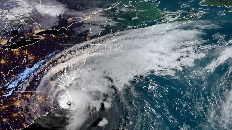 Descoperire importantă a oamenilor de ştiinţă. A fost observat primul uragan în spaţiu