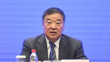 Expert chinez „OMS a abandonat teoria virusului plecat dintr-un laborator din Wuhan”