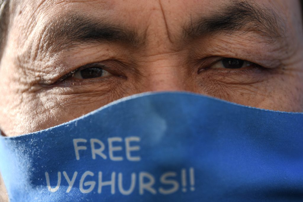 Protest-împotriva-abuzurilor-la-adresa-uigurilor