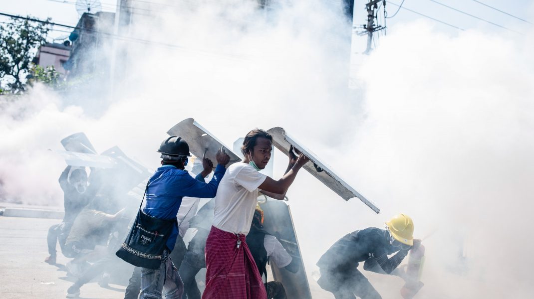 Proteste-în-Yangon