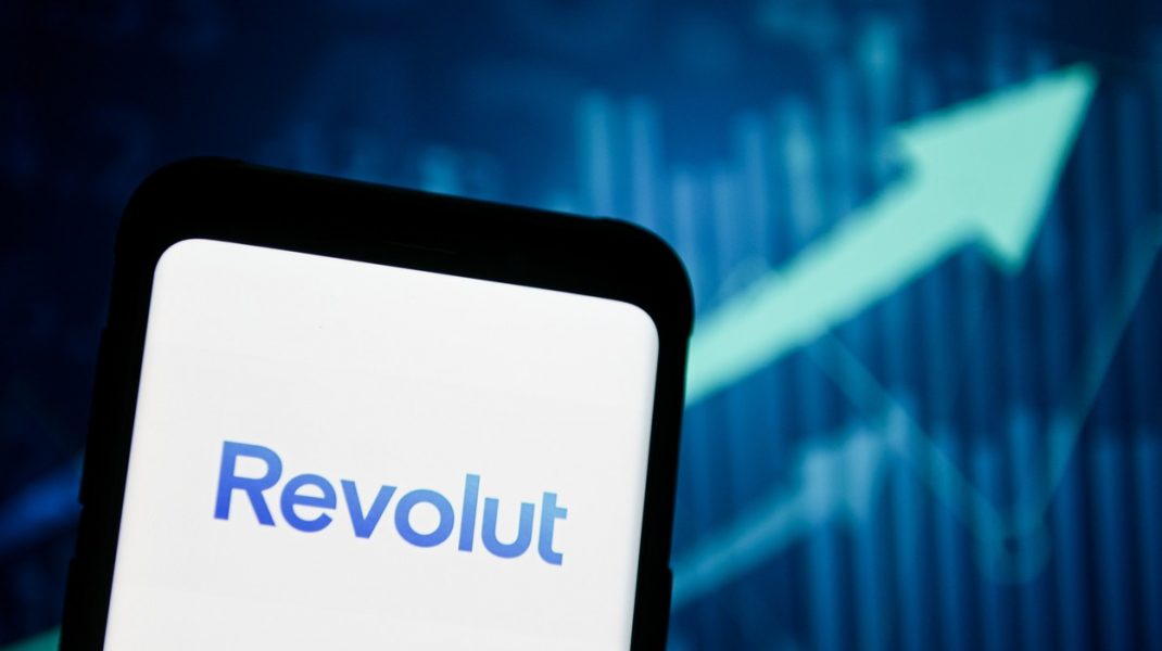 aplicatia revolut