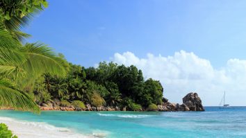 Turiștii, blocați în Cape Town