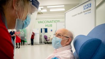 Ministrul britanic al sănătății: Cazurile Covid ar putea atinge 100.000 pe zi la iarna