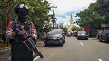 Atac terorist la o biserică din Indonezia, în Duminica Floriilor: Cel puțin 14 persoane au fost rănite