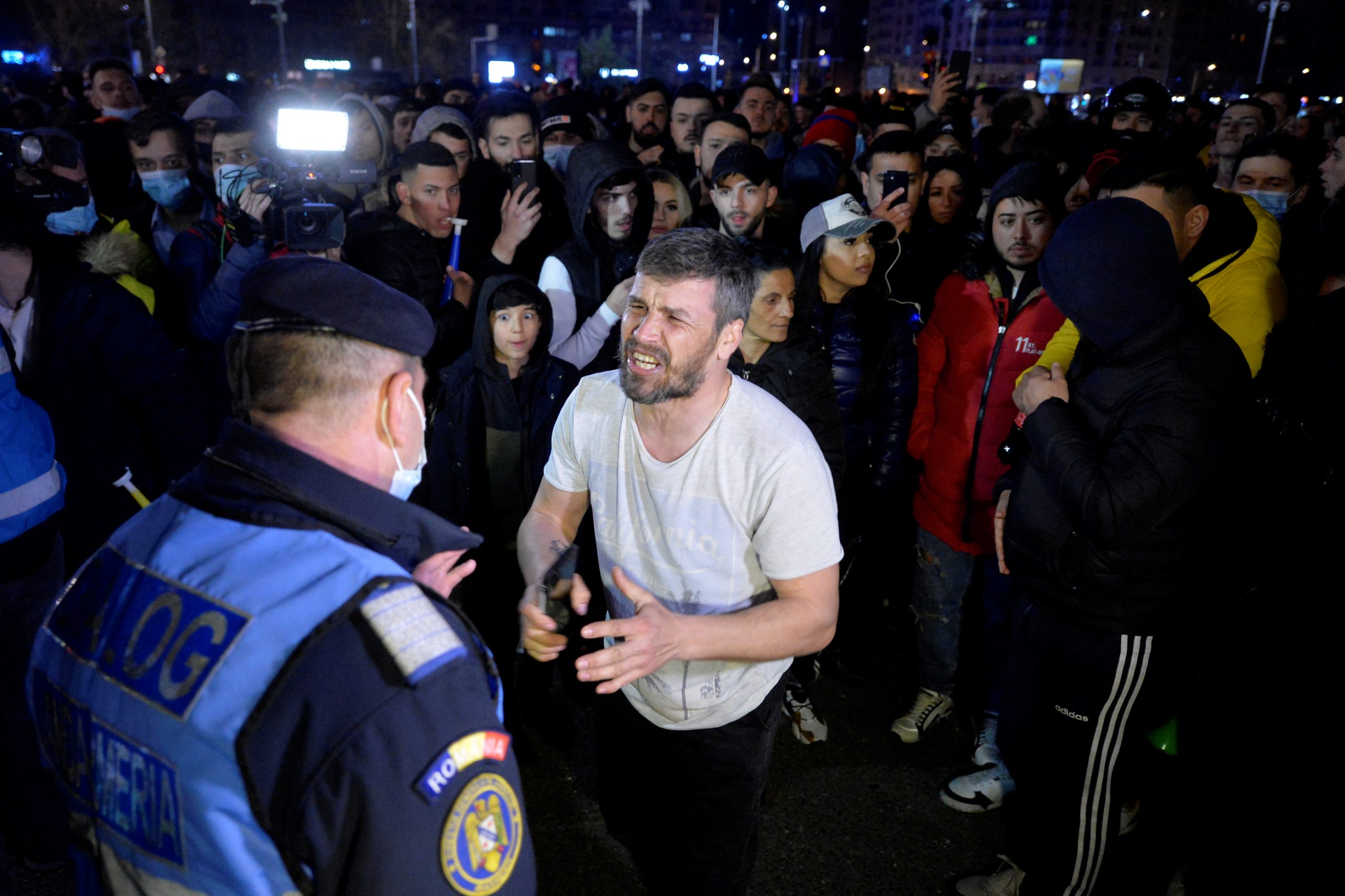 Jandarmeria a anunţat că organizatorul protestului de sâmbătă, din Bucureşti, va fi amendat