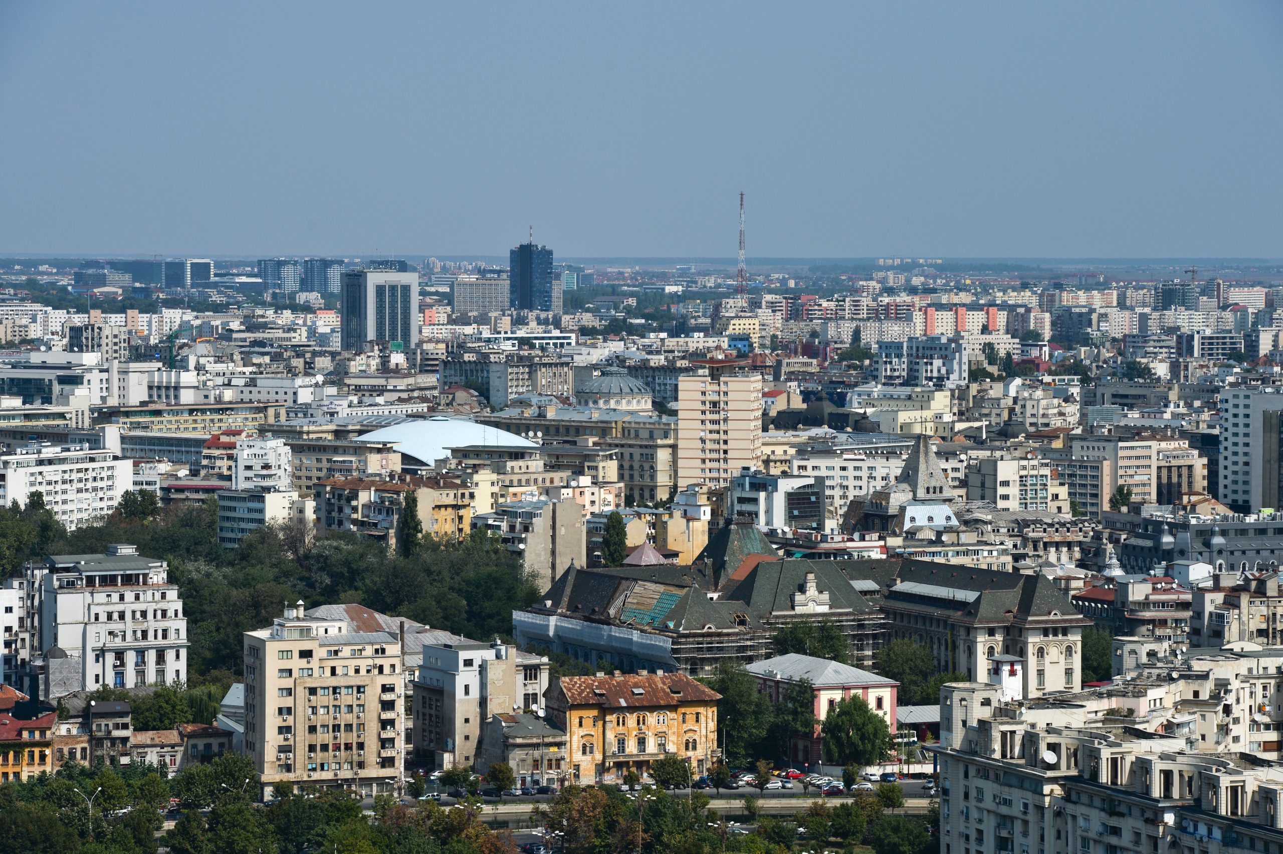 Cât trebuie să scoți din buzunar pentru o locuință în București?