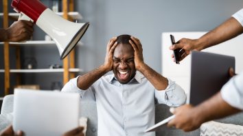 Dezinformare emoții