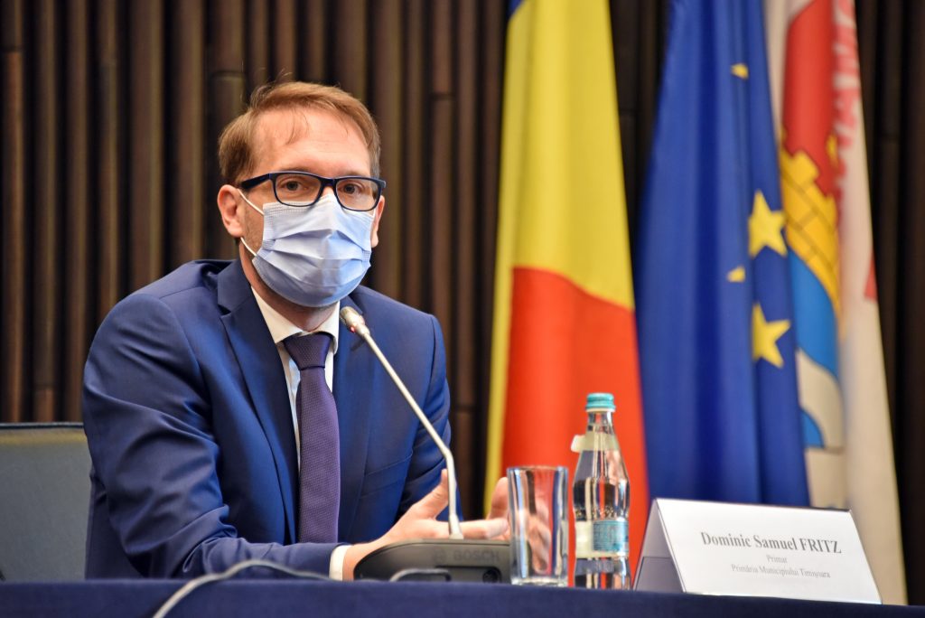 Dominic Fritz cere mai multe vaccinuri pentru timișoreni: „Pentru că intrăm în carantină trebuie să suplimentăm masiv dozele“