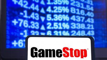 Bătălia GameStop încă nu s-a terminat. Prețul acțiunilor s-a apropiat de maximul istoric